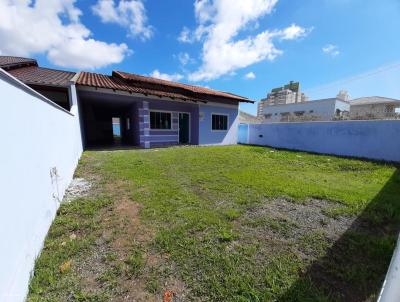 Casa para Locao, em Balnerio Piarras, bairro Itacolomi, 3 dormitrios, 3 banheiros, 1 sute, 2 vagas