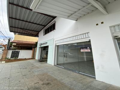 Loja Comercial para Locao, em Cachoeiro de Itapemirim, bairro Maria Ortiz, 1 banheiro, 1 vaga