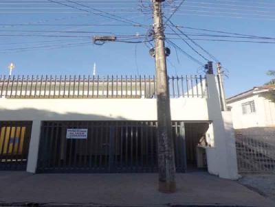 Casa para Locação, em Presidente Prudente, bairro Vila Santa Helena, 3 dormitórios, 1 banheiro, 1 vaga