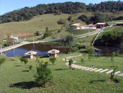 Fazenda para Venda, em Aruj, bairro Centro, 4 dormitrios