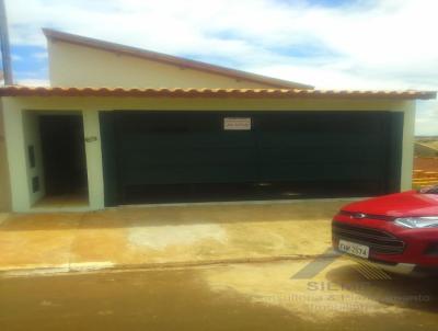 Casa para Venda, em Santa Cruz do Rio Pardo, bairro Jardim Sant`Anna III, 3 dormitórios, 1 banheiro, 2 vagas