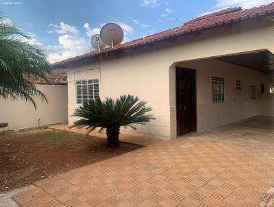 Casa para Venda, em Goinia, bairro Setor Crimia Oeste, 3 dormitrios, 2 banheiros, 1 sute, 2 vagas