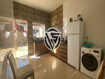 Casa para Venda, em Araguari, bairro Independncia, 2 dormitrios, 1 banheiro, 2 vagas