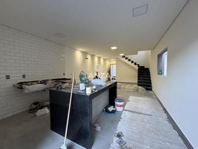 Casa para Venda, em Betim, bairro Guarujá Mansões, 3 dormitórios, 1 banheiro, 1 suíte, 4 vagas