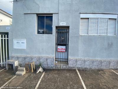 Casa para Locao, em Santo Antnio da Platina, bairro Centro, 1 dormitrio, 1 banheiro