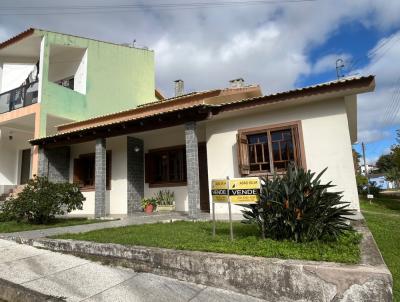 Casa para Venda, em Canguu, bairro Centro, 4 dormitrios, 2 banheiros, 2 vagas