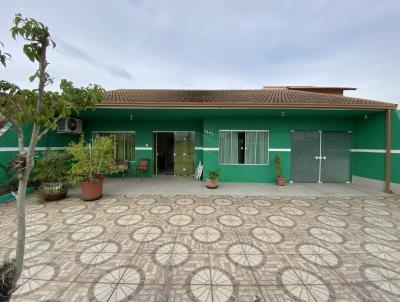 Casa 4 dormitórios ou + para Venda, em Cidreira, bairro Centro, 4 dormitórios, 1 banheiro, 2 suítes, 2 vagas