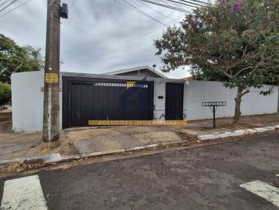 Casa para Locao, em Ourinhos, bairro Jardim Matilde, 3 dormitrios, 2 banheiros, 1 sute, 2 vagas