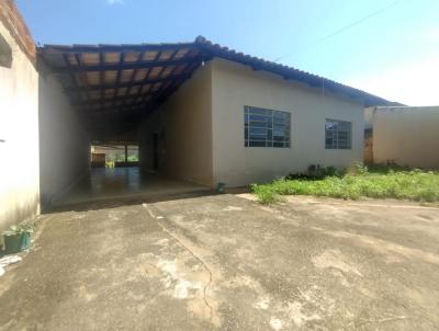 Casa para Venda, em Aparecida de Goinia, bairro Parque das Naes, 3 dormitrios, 1 banheiro