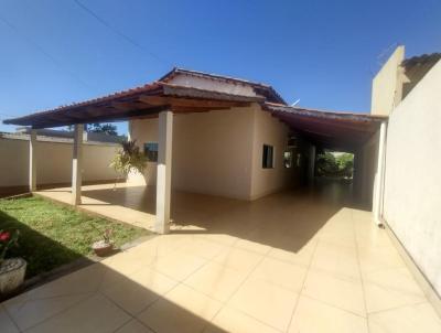 Casa para Venda, em Aparecida de Goinia, bairro Setor Colonial Sul, 4 dormitrios, 3 banheiros, 1 sute, 3 vagas