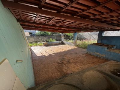 Casa para Venda, em Goinia, bairro Setor Santa Rita, 3 dormitrios, 1 banheiro, 3 vagas