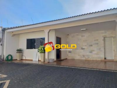 Casa para Venda, em Uberlndia, bairro Brasil, 5 dormitrios, 4 banheiros, 2 sutes, 4 vagas