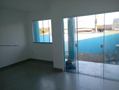 Casa para Venda, em Maricá, bairro Cajueiros (Itaipuaçu), 2 dormitórios, 2 banheiros, 1 suíte, 2 vagas