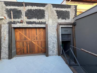 Casa para Venda, em Mogi das Cruzes, bairro Centro, 2 banheiros