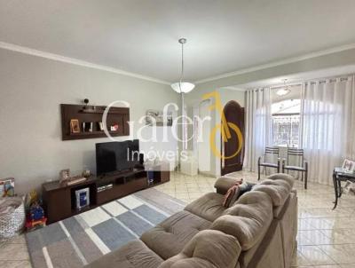 Casa para Venda, em Santo Andr, bairro Parque Jaatuba, 3 dormitrios, 3 banheiros, 1 sute, 5 vagas