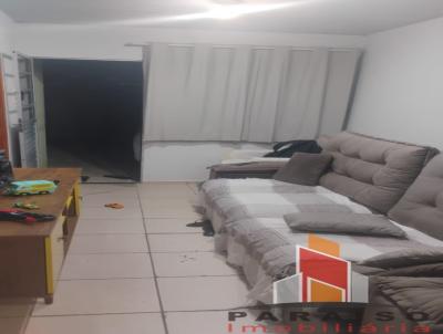 Casa para Venda, em Uberlndia, bairro Monte Hebron, 2 dormitrios, 1 banheiro, 2 vagas