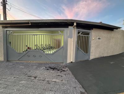 Casa para Venda, em Lins, bairro COHAB Cris, 3 dormitrios, 1 sute, 2 vagas
