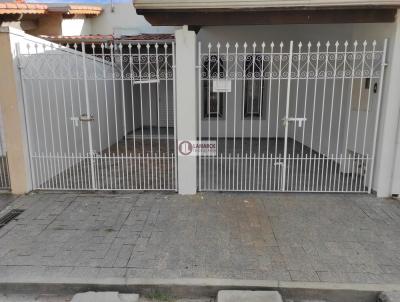Casa para Locao, em Lorena, bairro Vila Nunes, 3 dormitrios, 1 banheiro, 2 vagas