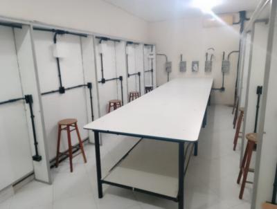 Sala Comercial para Locao, em Paranagu, bairro Joo Gualberto