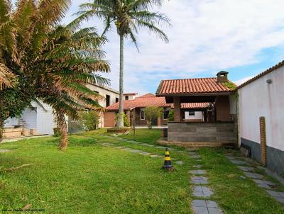 Edcula para Venda, em Itanham, bairro Lindomar, 2 dormitrios, 2 banheiros, 1 sute, 5 vagas