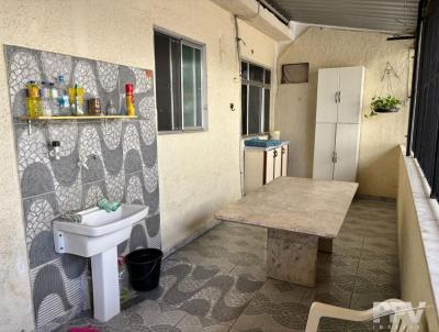 Casa para Venda, em Duque de Caxias, bairro Chcaras Rio-Petrpolis, 3 dormitrios, 2 banheiros