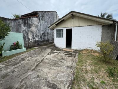Casa para Venda, em Itanhaém, bairro Guacyra, 3 dormitórios, 2 banheiros, 4 vagas