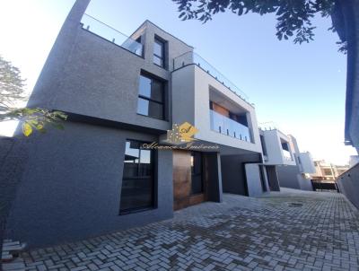 Sobrado para Venda, em Curitiba, bairro Uberaba, 3 dormitórios, 4 banheiros, 2 suítes, 2 vagas