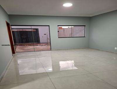 Casa para Venda, em Ribeiro Preto, bairro Parque das Oliveiras, 2 dormitrios, 2 banheiros, 1 sute, 2 vagas