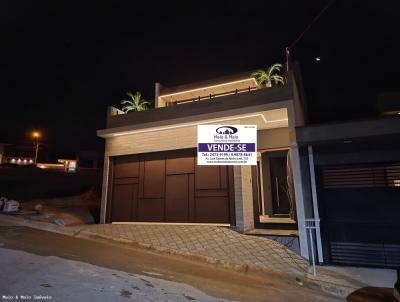 Casa para Venda, em Bragana Paulista, bairro Residencial Villa Verde, 3 dormitrios, 3 banheiros, 1 sute, 2 vagas
