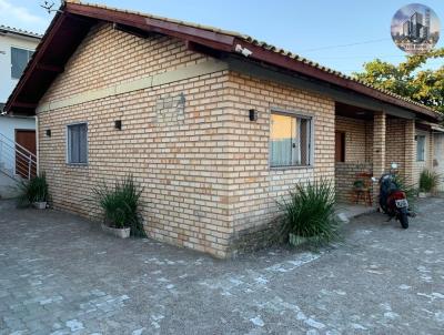 Residencial e Comercial para Venda, em Florian�polis, bairro Ingleses do Rio Vermelho, 12 dormit�rios, 9 banheiros, 3 vagas