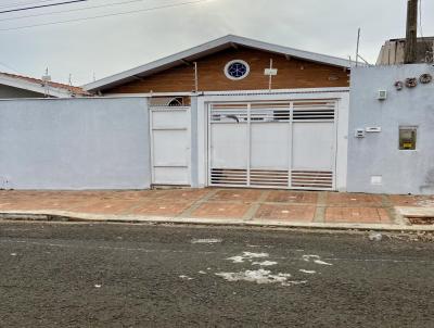 Casa para Venda, em Marília, bairro Thomaz Mascaro, 3 dormitórios, 4 banheiros, 2 suítes, 2 vagas