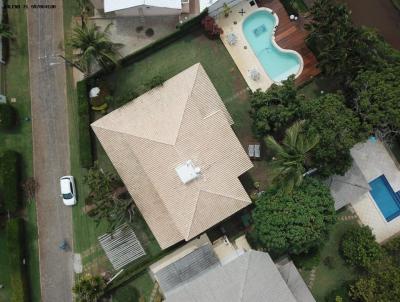 Casa em Condomínio para Temporada, em Camaçari, bairro Interlagos, 5 dormitórios, 6 banheiros, 5 suítes, 5 vagas