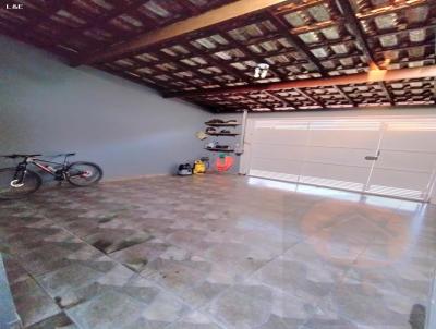 Casa para Venda, em Leme, bairro Jardim Adelina, 2 dormitrios, 1 banheiro, 2 vagas