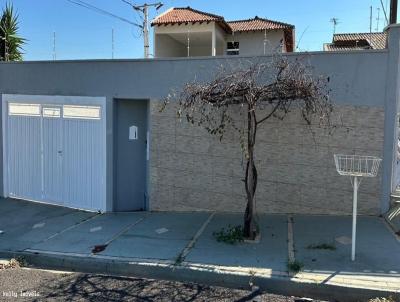 Casa para Venda, em Presidente Prudente, bairro Parque Residencial Nosaki, 4 dormitrios, 2 sutes