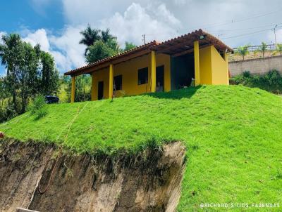 Granja para Venda, em Juiz de Fora, bairro Bairro Paula Lima, 3 dormitrios, 1 banheiro