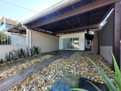 Casa para Venda, em Florianópolis, bairro Ingleses do Rio Vermelho, 3 dormitórios, 2 banheiros, 1 suíte, 2 vagas