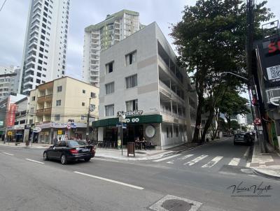Apartamento para Locação, em Balneário Camboriú, bairro Centro, 2 dormitórios, 1 banheiro, 1 vaga
