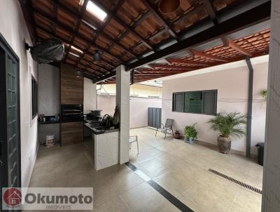Casa para Venda, em Pirassununga, bairro Jardim S�o Jorge, 3 dormit�rios, 3 banheiros, 1 su�te, 4 vagas