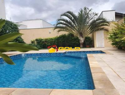 Casa para Venda, em Uberl�ndia, bairro Jardim Kara�ba, 3 dormit�rios, 5 banheiros, 3 su�tes, 4 vagas