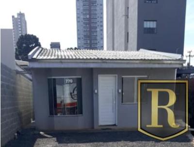 Casa para Loca��o, em Guarapuava, bairro Trianon, 3 dormit�rios, 1 banheiro, 2 vagas