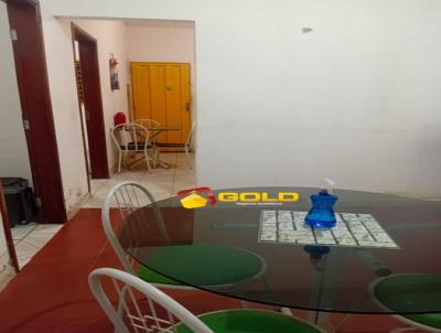 Casa para Venda, em , bairro Nova Uberl�ndia, 2 dormit�rios, 1 banheiro, 1 su�te, 1 vaga