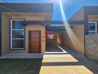 Casa para Venda, em Ponta Grossa, bairro Uvaranas, 2 dormit�rios, 1 banheiro, 2 vagas