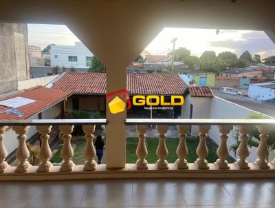 Casa para Venda, em Uberl�ndia, bairro Jaragu�, 3 dormit�rios, 3 banheiros, 1 su�te, 2 vagas