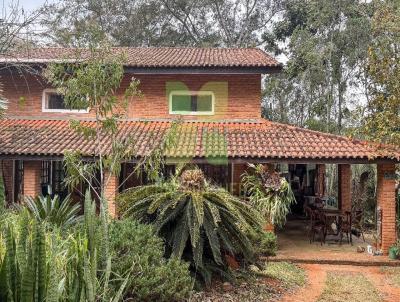 Ch�cara para Venda, em Botucatu, bairro Dem�tria, 3 dormit�rios, 2 banheiros, 1 su�te, 2 vagas