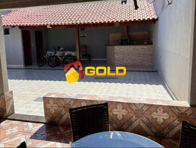 Casa para Venda, em Uberl�ndia, bairro Pacaembu, 3 dormit�rios, 3 banheiros, 1 su�te, 4 vagas