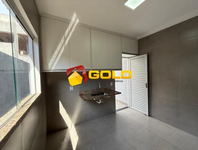 Casa para Venda, em Uberl�ndia, bairro Jardim Europa, 3 dormit�rios, 3 banheiros, 1 su�te, 2 vagas