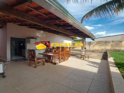 Casa para Venda, em Uberl�ndia, bairro Jardim Cana�, 2 dormit�rios, 1 banheiro, 2 vagas