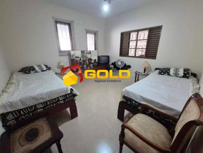Casa para Venda, em Uberl�ndia, bairro Maravilha, 3 dormit�rios, 2 banheiros, 1 su�te, 2 vagas