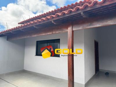 Casa para Venda, em Uberl�ndia, bairro Santa Rosa, 3 dormit�rios, 2 banheiros, 1 su�te, 2 vagas