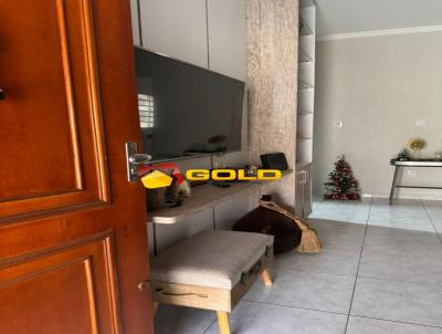Casa para Venda, em Uberl�ndia, bairro Segismundo Pereira, 3 dormit�rios, 2 banheiros, 1 su�te, 2 vagas